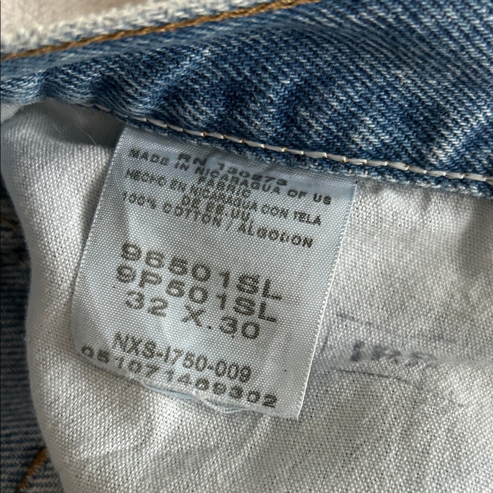 Wrangler jeans Fabulous Customized Goldfish Denim Cutoff Shorts - Picture 7 of 11